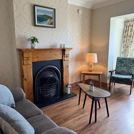 펜션 Town Centre Escape With Croagh Patrick View Sleeps 4 웨스트포트